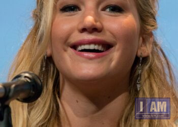 Jennifer Lawrence at San Diego Comic Con 2015 IAM