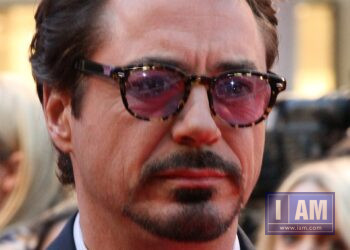 Robert Downey Jr. at the Marvel film premiere in London (2012)