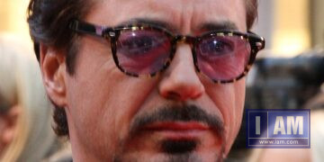 Robert Downey Jr. at the Marvel film premiere in London (2012)